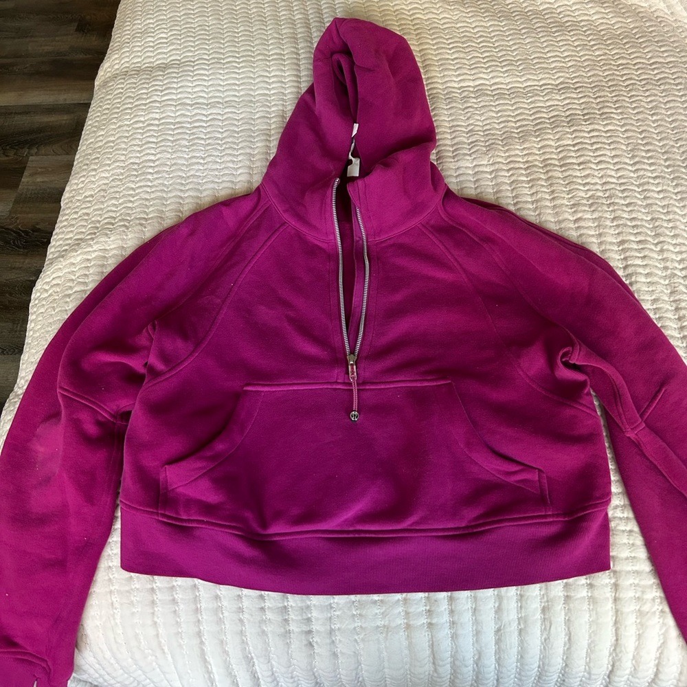 Lululemon Scuba